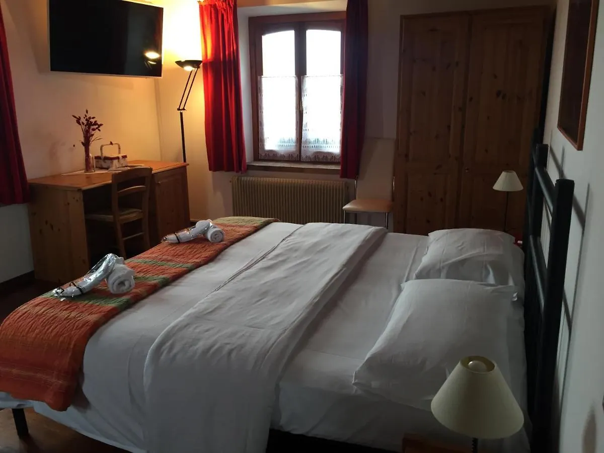 Qui Wolf Udine Hotel Collalto