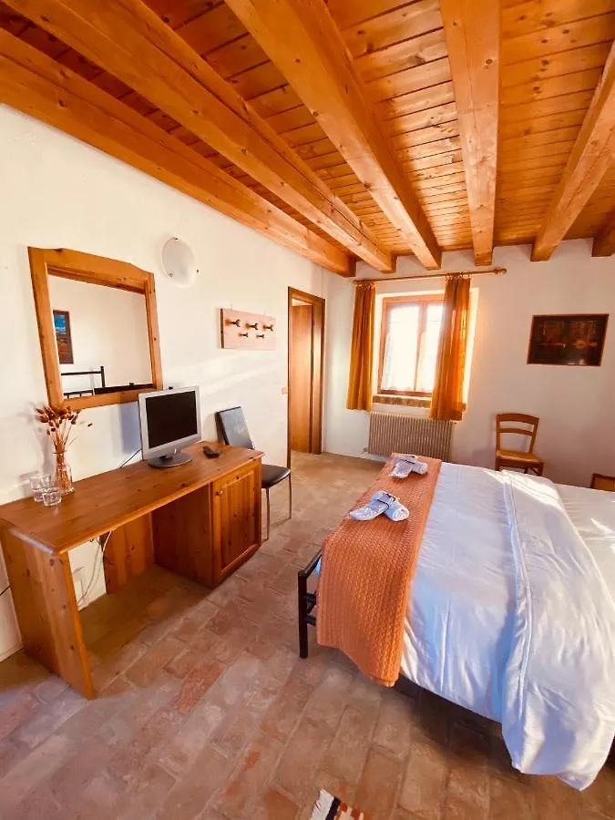 Qui Wolf Udine Hotel Collalto
