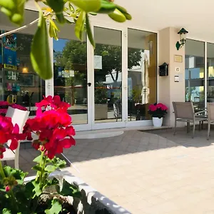 Adria 3*, Rimini Włochy